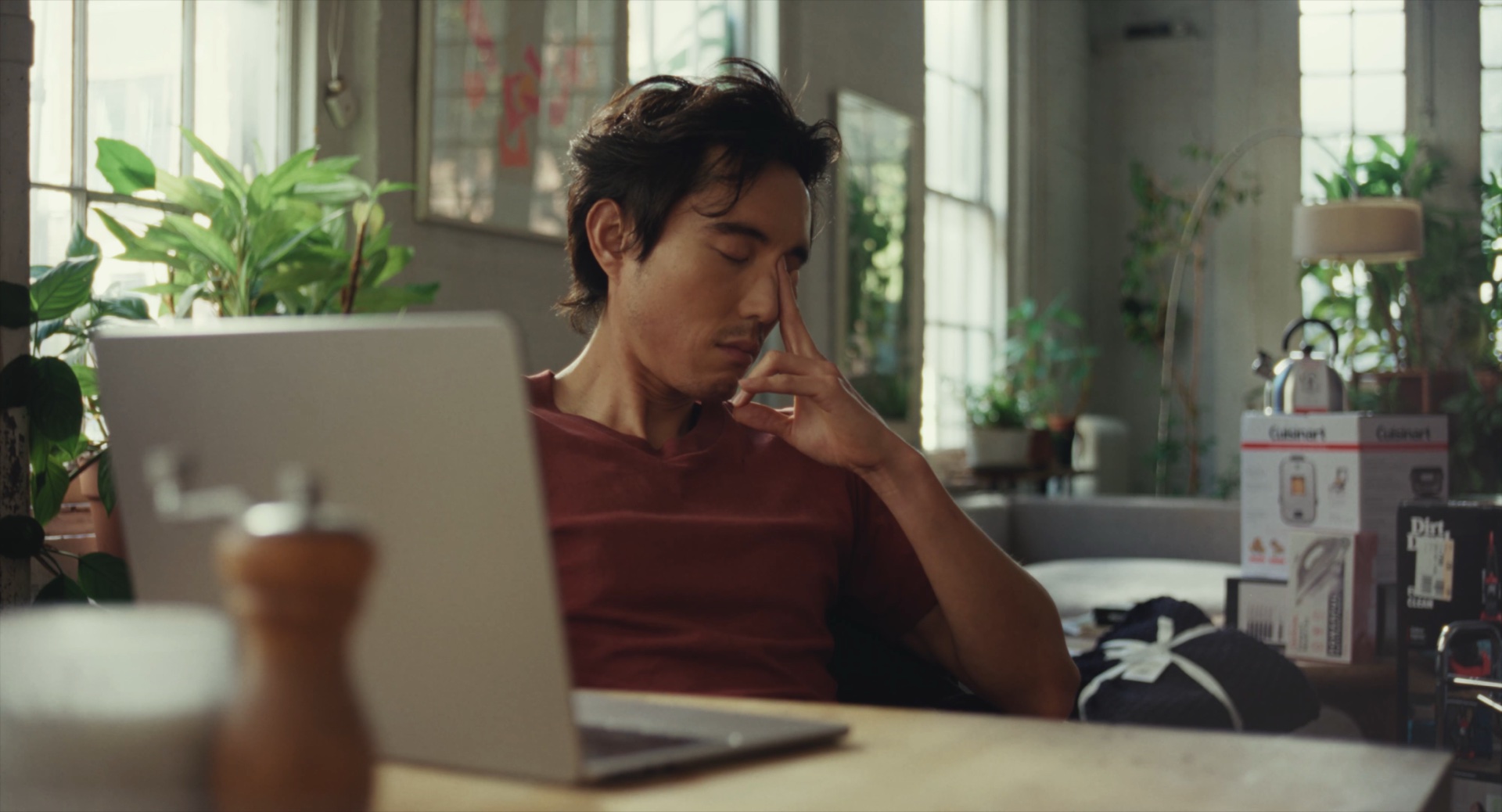 HANDLE WITH CARE - Image 11